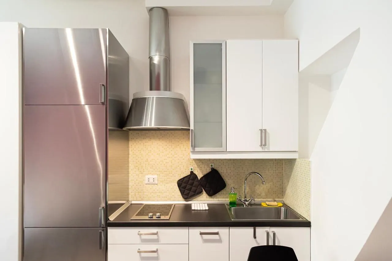 Accogliente Monolocale In Porta Romana Milan Apartment