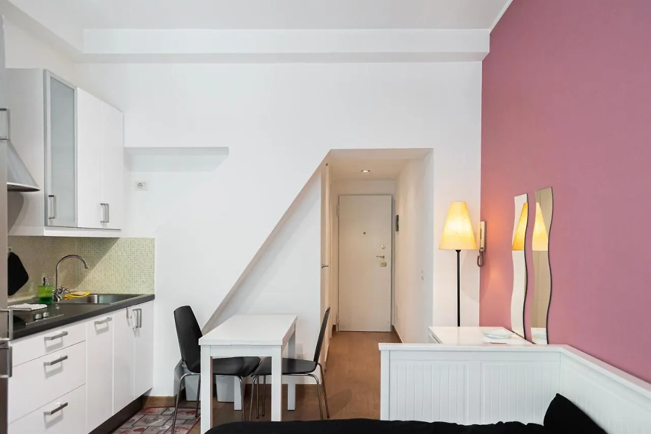 Accogliente Monolocale In Porta Romana Milan Apartment