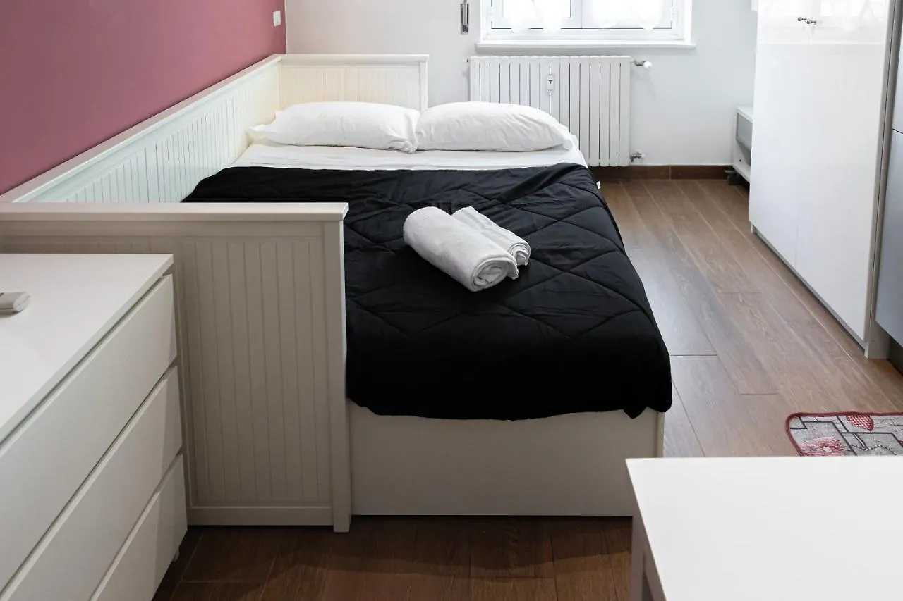 Apartment Accogliente Monolocale In Porta Romana Milan